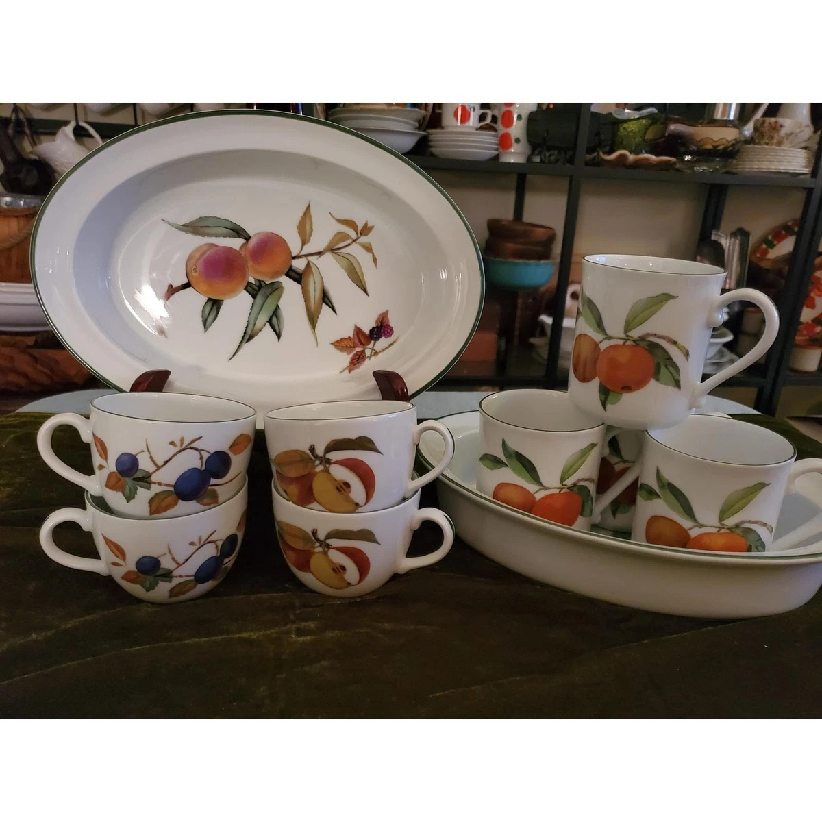 Royal Worcester Porcelain Dinner Service Sets for sale | eBay