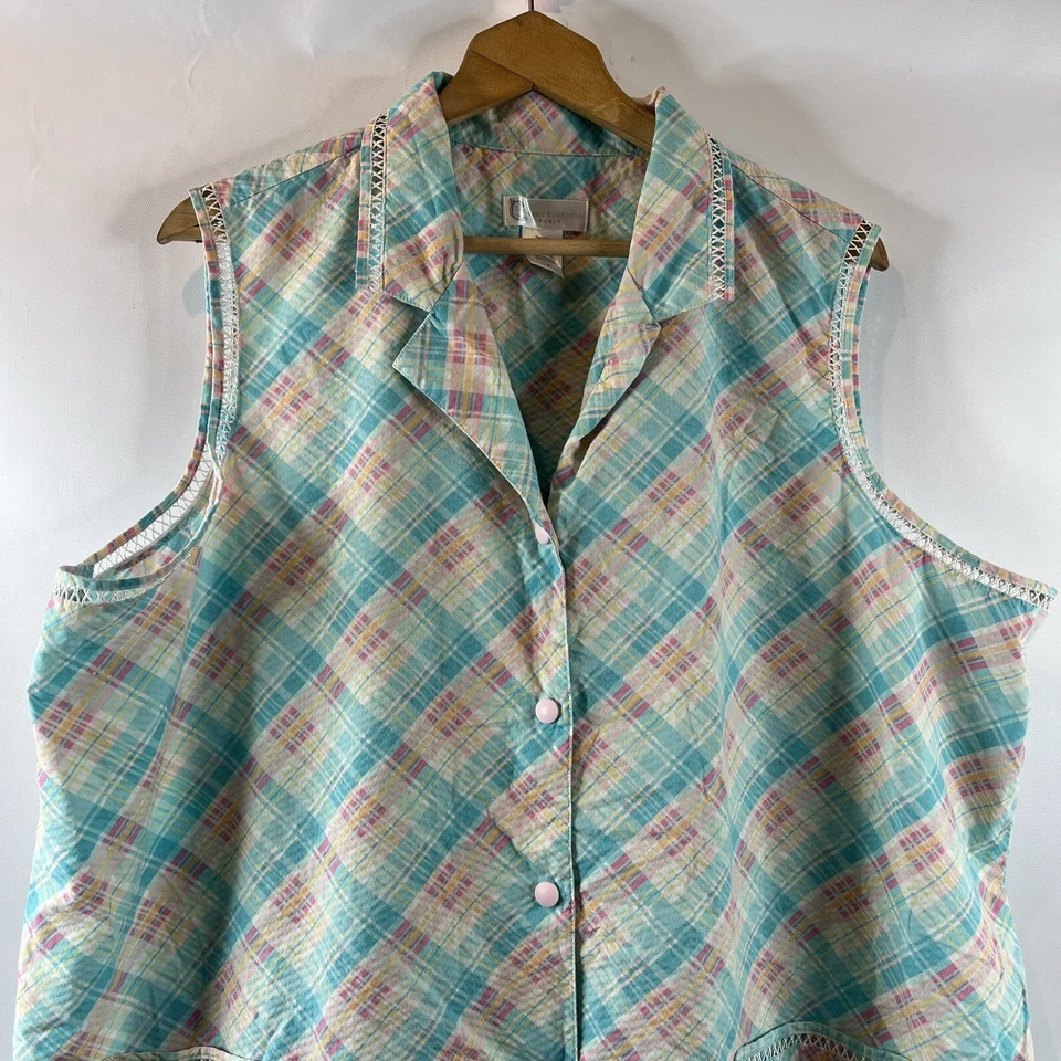 Classic Elements Womens Night Gown Size 2X Colorful Plaid Sleeveless w/ Pockets - Image 3 of 4