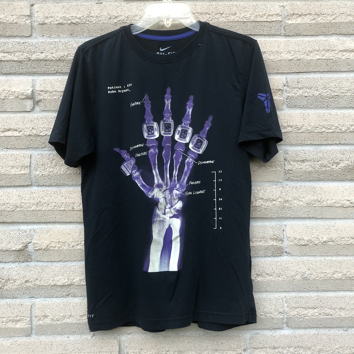 Los Angeles Lakers Kobe Bryant NBA Nike T-Shirt Medium