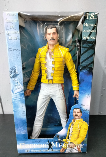 NECA Figure Freddie Mercury 18" Figure with Sound 2006 Queen WORKING
