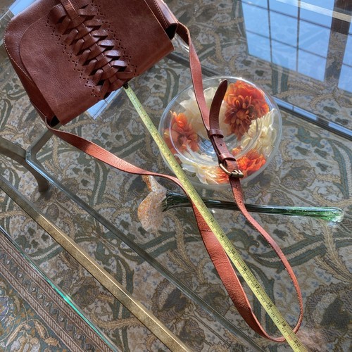 Lucky Brand Y2K Vintage Aged Leather Saddle Bag Crossbody Caramel Brown Pre-own - Picture 18 of 21