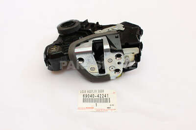 Toyota Land Cruiser RAV4 Lexus CT200h OEM Left Front Door Lock