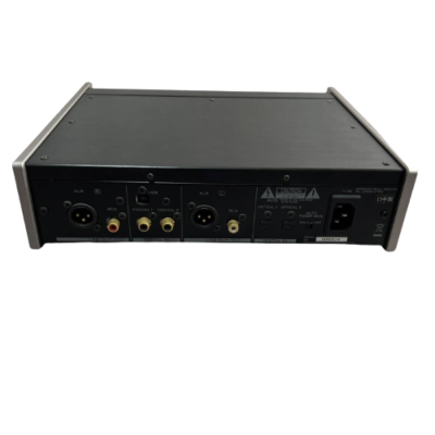 TEAC UD-501 USB Dual Monaural D/A Converter Black Very Good