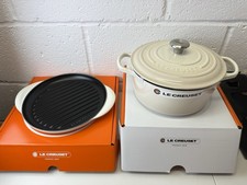 Le Creuset Cast Iron Two Piece Set Signature Round Casserole & Grill Meringue