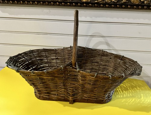 Antique Vintage Wood Basket - Picture 12 of 13