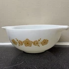 Vintage Pyrex #443 2.5 Qt Butterfly Gold Cinderella Mixing Bowl