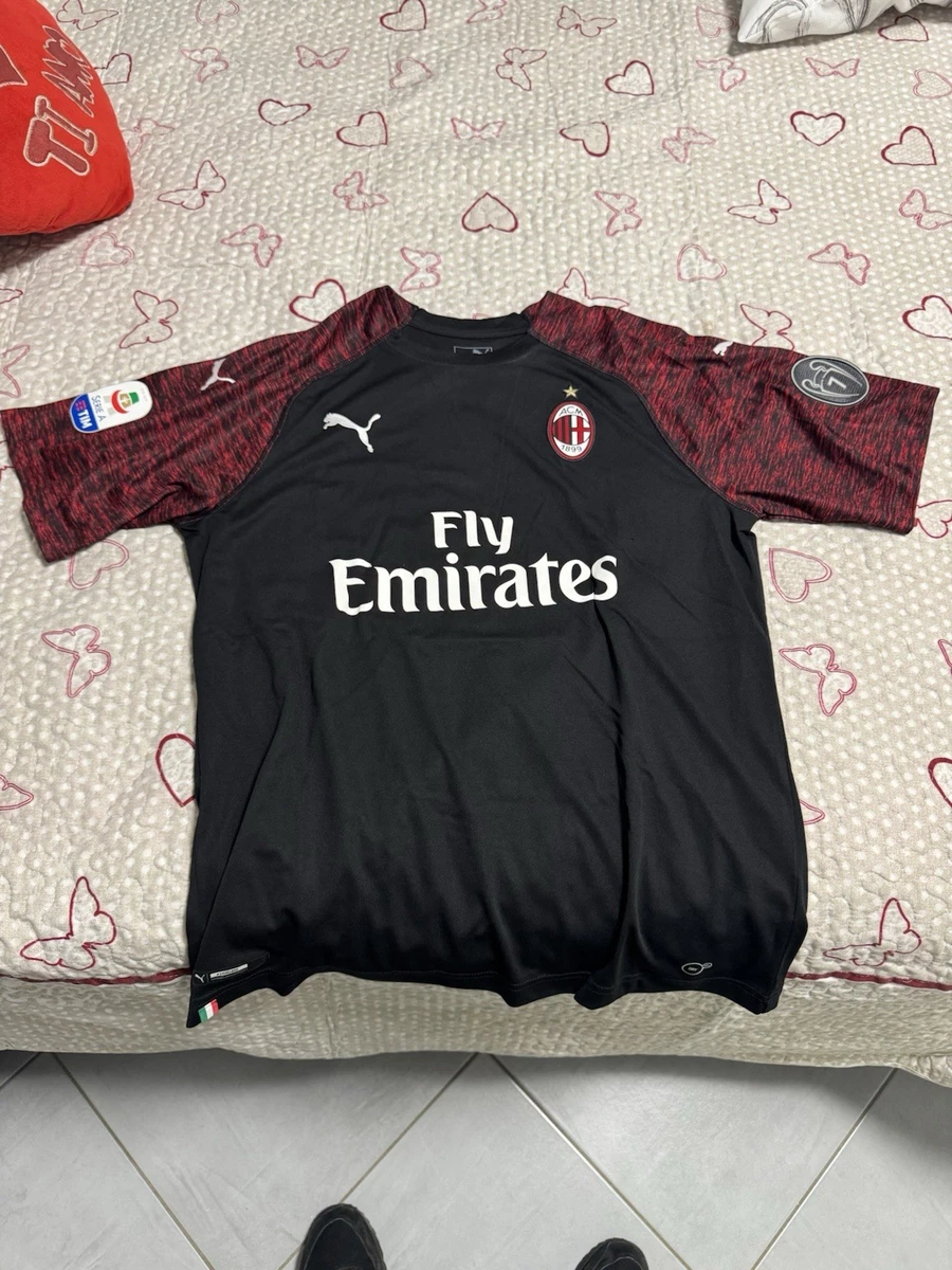 Maillot De Foot Milan – Patrick Cutrone – Taille L – Occasion