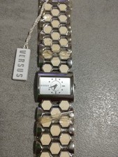 Orologio Versus