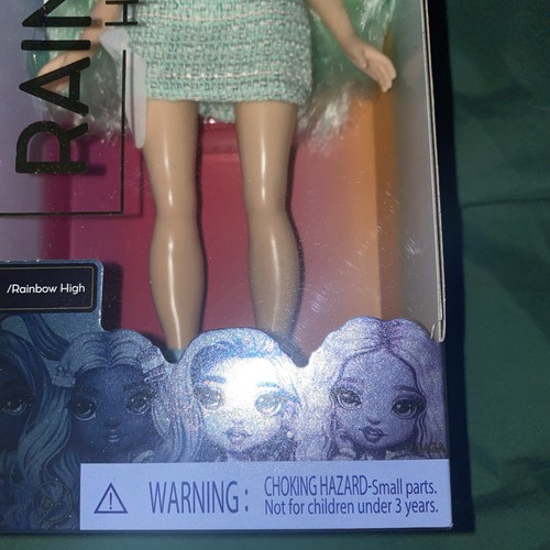 Rainbow High DAPHNE MINTON Puppe Brandneu Neu im Karton Mint 2022 - Bild 4 von 6