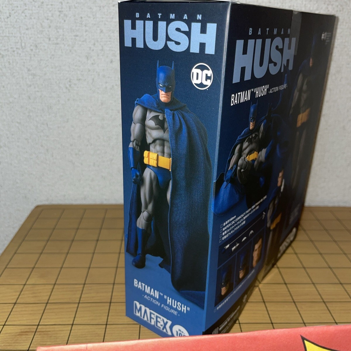 MAFEX BATMAN HUSH Figure No.105 Re-release by MEDICOM TOY DC