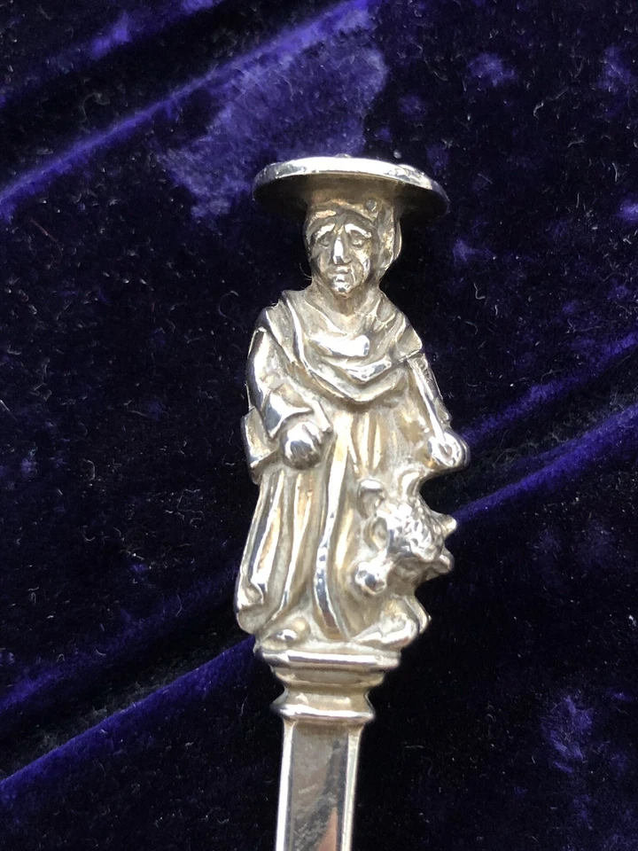 ANTIGUA CAJA PLATEADA JUEGO 4 CUCHARAS PARA SERVIR LG APÓSTOL LONDRES 1909 LOWE&SONS 294g 8’’’ Foto 2 de 4