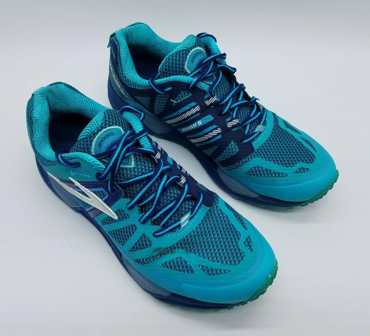 Brooks Cascadia 10 Women's Size 10.5 Trail Running Shoes Teal *See  description