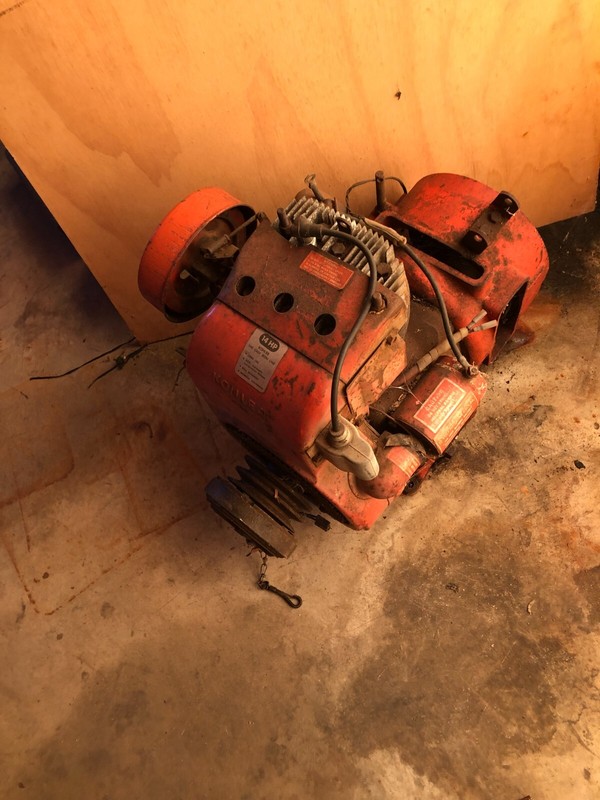 Economy tractor engine