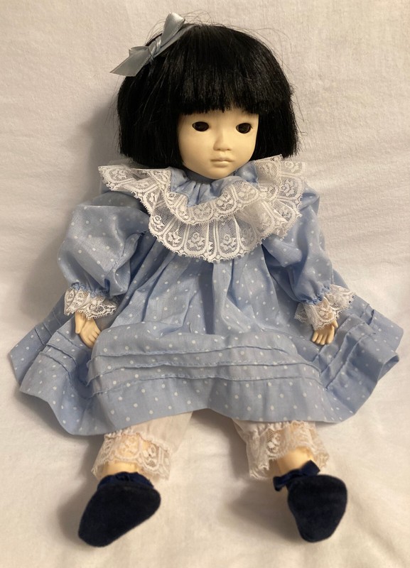 SWEET VINTAGE 1983 ASIAN DOLL "BY PAULINE" ORIGINAL CLOTHES, EXCELLENT CONDITION