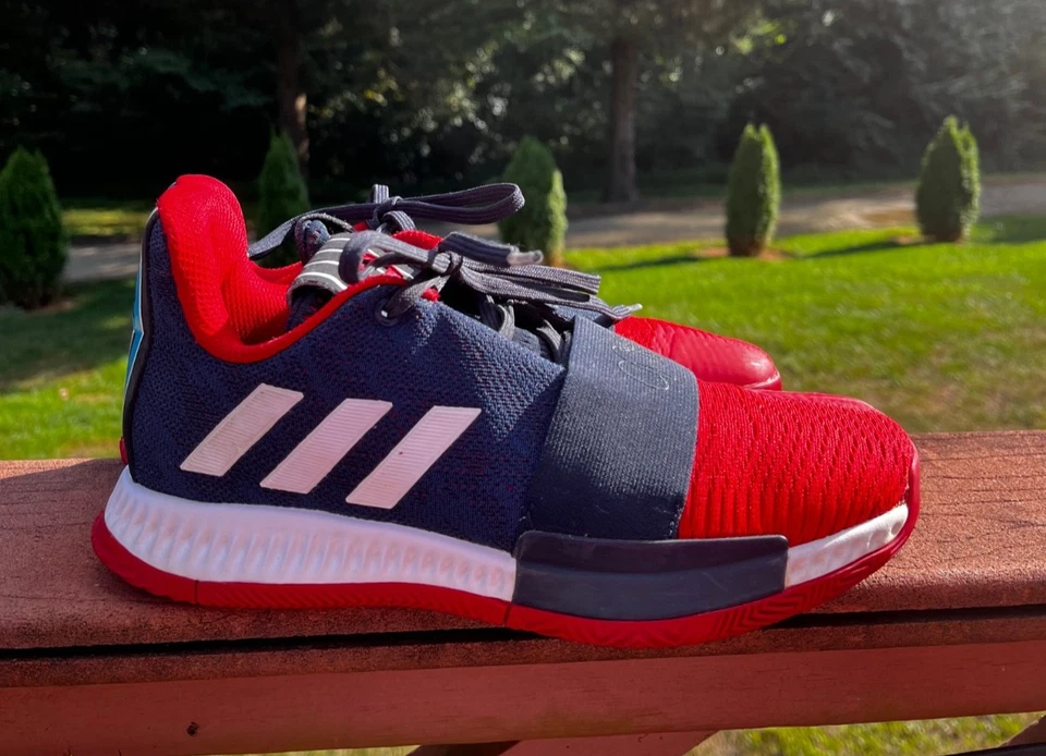 F97238 Adidas Harden VOL. 3 Shark Kid's Sneakers size 4.5.. - Image 4 of 4