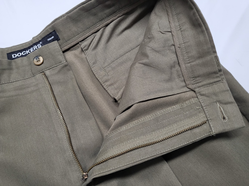 Dockers Tour Pants Mens 34 X 32 Straight Leg Pleated Front Bedford Cord - Picture 7 of 15