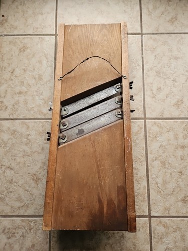 Vintage Primative Wooden Vegetable Slicer, Kraft Cabbage Slaw Slicer Cutter - Picture 1 of 12