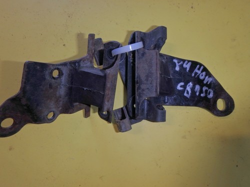 1984 Honda Super Sport CB 750 seat mounts