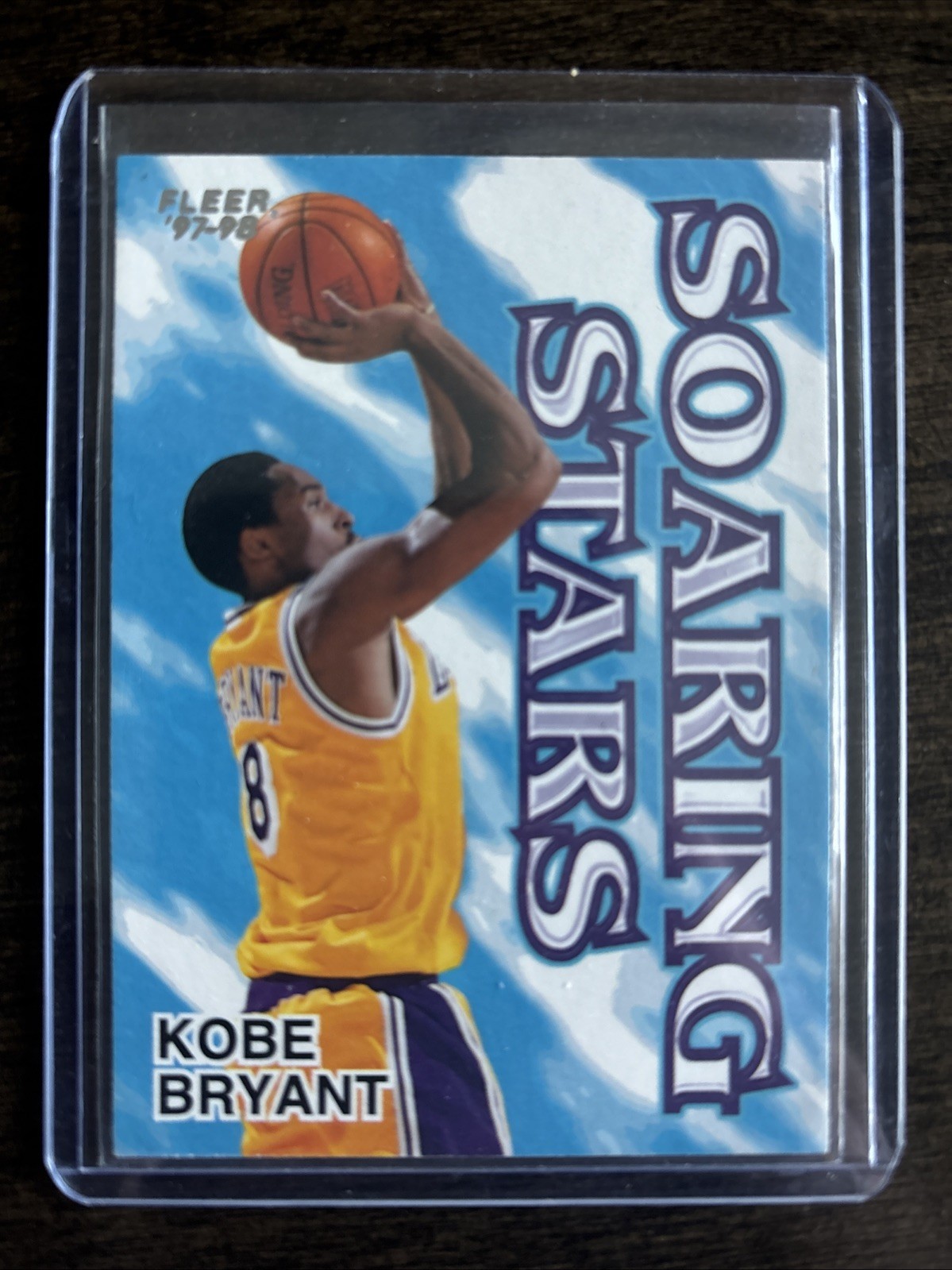 1997-98 Fleer - Soaring Stars Kobe Bryant #4 SS