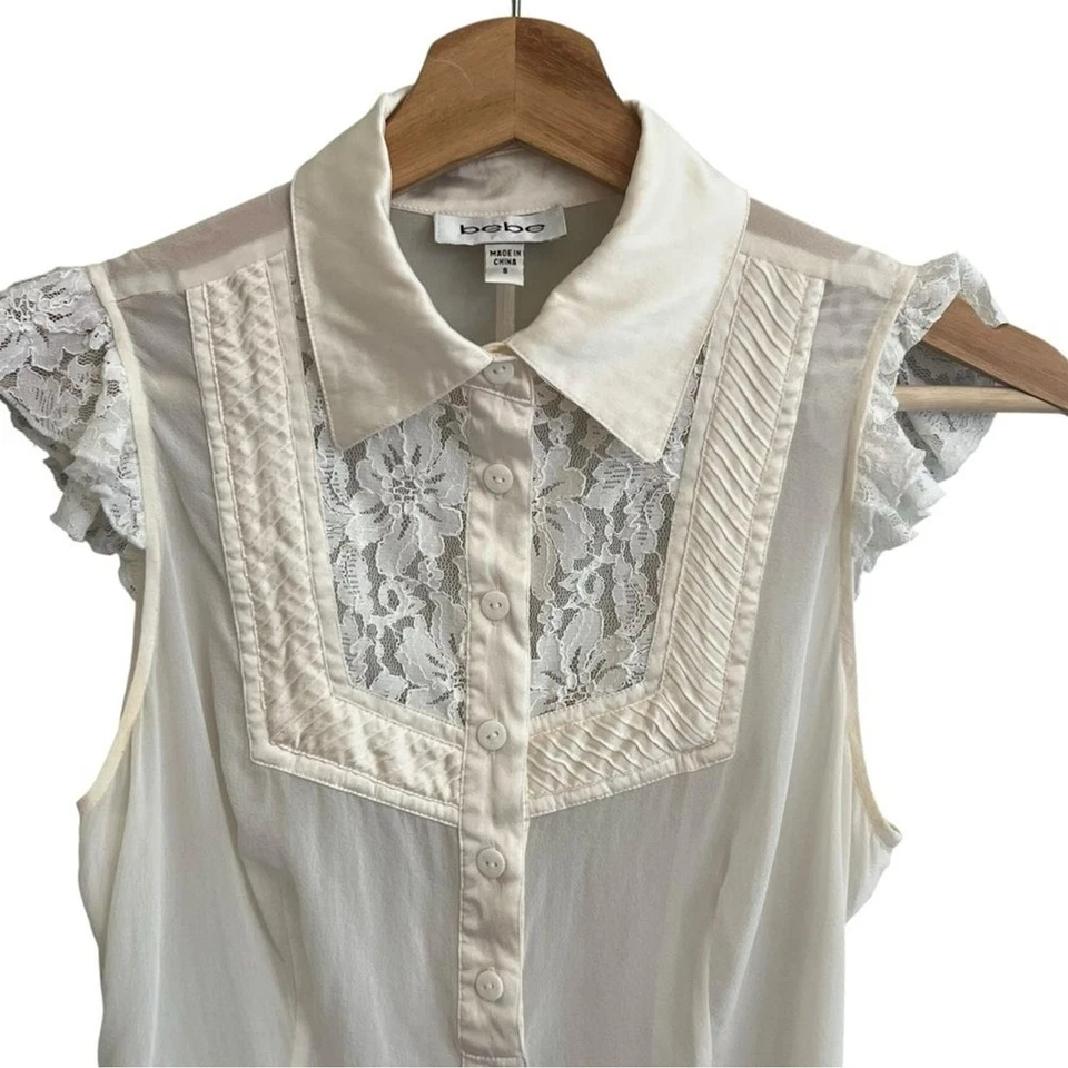 Top de coqueta de seda Bebe para mujer talla S blanco roto ribete de encaje romántico femenino Foto 2 de 4