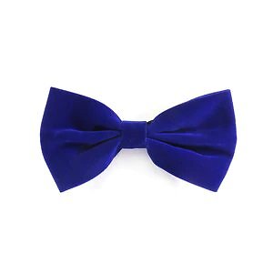 Every Occasion Elegance: Men's Luxurious Faux-Velvet Pre-Tied Plain Bow Tie. - Picture 4 of 8