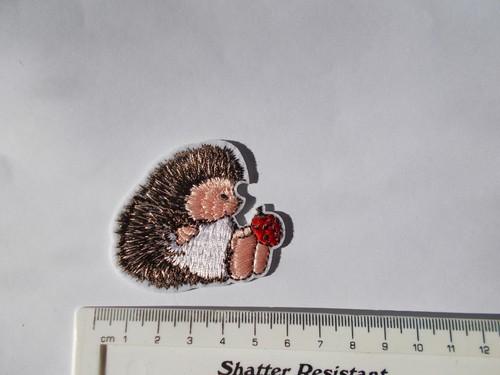 ;Novelty Character Animal - Embroidered Iron / Sew on Patch Applique Badge - Picture 37 of 63
