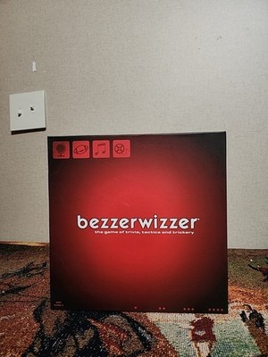 BEZZERWIZZER The Game of Trivia, Tactics & Trickery, Clean! **100% COMPLETE**