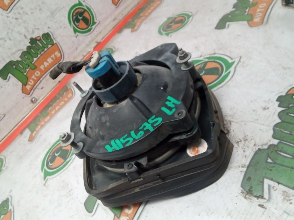 Driver Left Headlight Fits 03-09 HUMMER H2 3804300 - Image 3 of 4