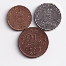 Three Netherlands Antilles coins, 1, 2 1/2, and 25 Cents, 1970, 1971