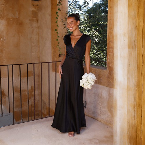 Elegant Short Sleeved V-Neck Maxi Satin Dress - Picture 8 of 24