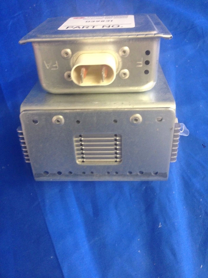 Fusion Systems UV Magntron 039831 - Image 3 of 4