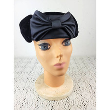 Vintage 1940s / 1950s Black Velvet Satin Bows Church Wedding Pillbox Hat