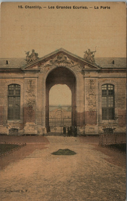 Vintage Chantilly France Les Grandes Ecuries La Porte Collection R F Postcard