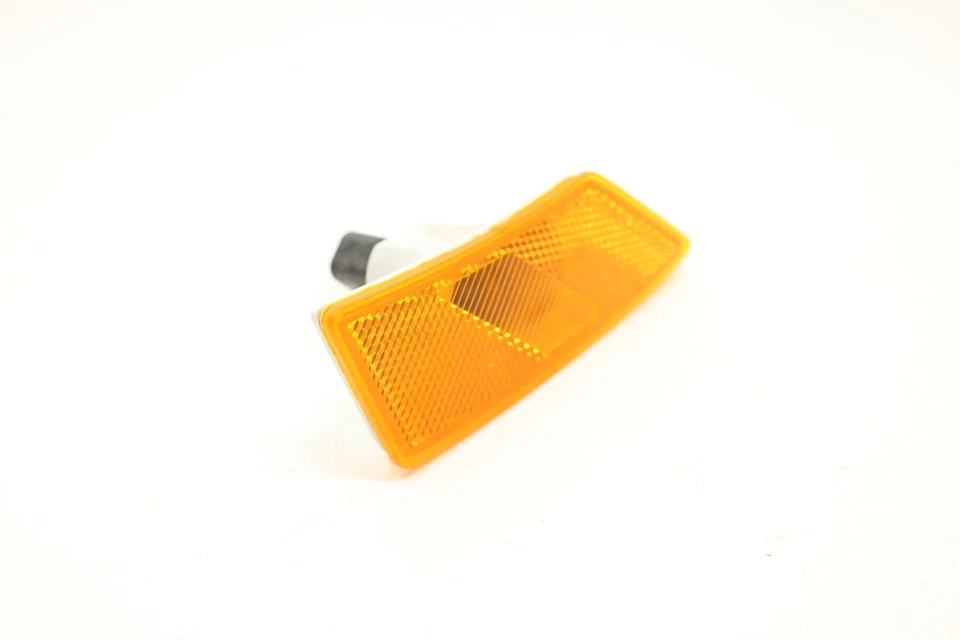 2019 - 2023 FORD RANGER FRONT LEFT SIDE BUMPER MARKER LIGHT LAMP OEM - Image 2 of 4