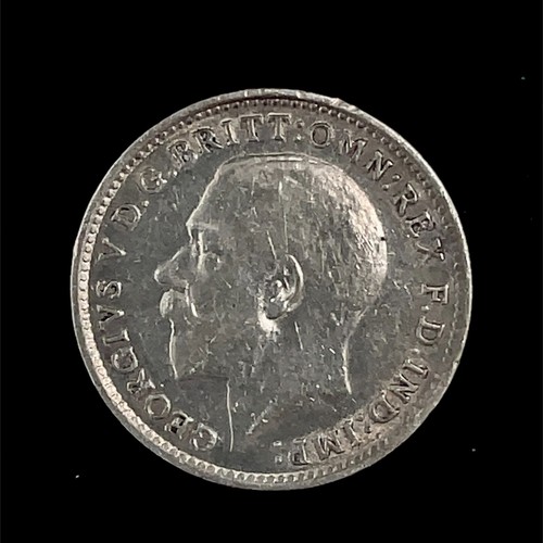 1915 GREAT BRITAIN SILVER THREE 3 PENCE KM# 813 GEORGE V - UNCIRCULATED. - Picture 5 of 8
