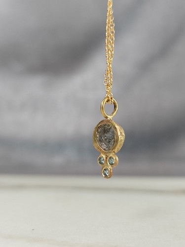 Rew Diamond and Sapphires necklace. 14 Karat solid yellow gold necklace. - Picture 2 of 9