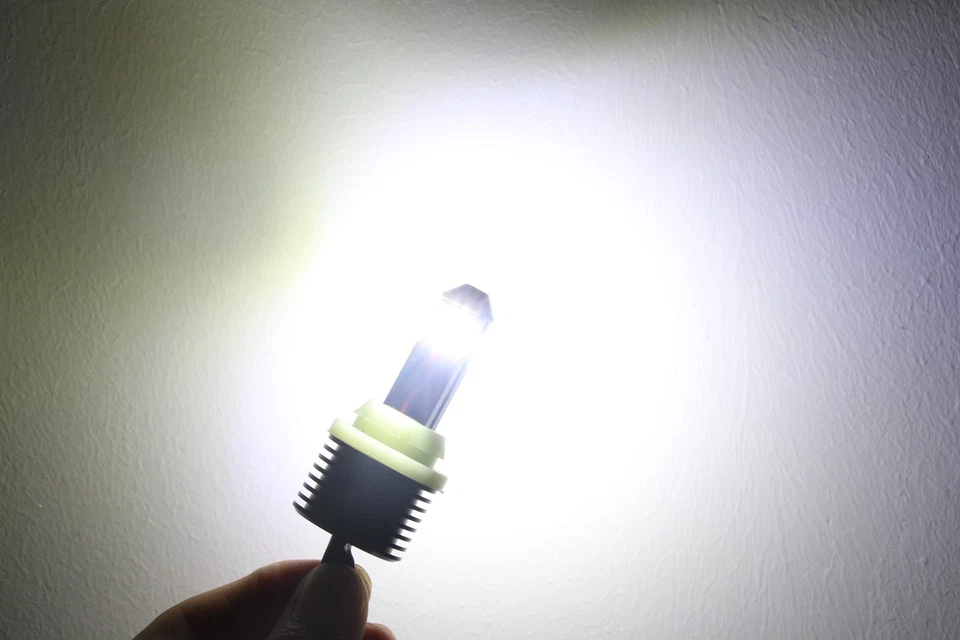 Allá Lighting 7443 LED luz de señal de giro/lámpara de freno bombilla blanca, sin hiper parpadeo Foto 2 de 4