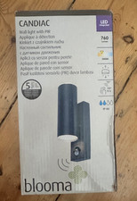 Blooma Candiac CIEMNONIEBIESKA lampa ścienna z PIR 760 lumenów 3000k IP44