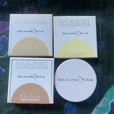 LOT OF 4 Coloured Raine Highlighter-NO FLASH NEEDED/YOUR TREAT/SELFIE X2🍑