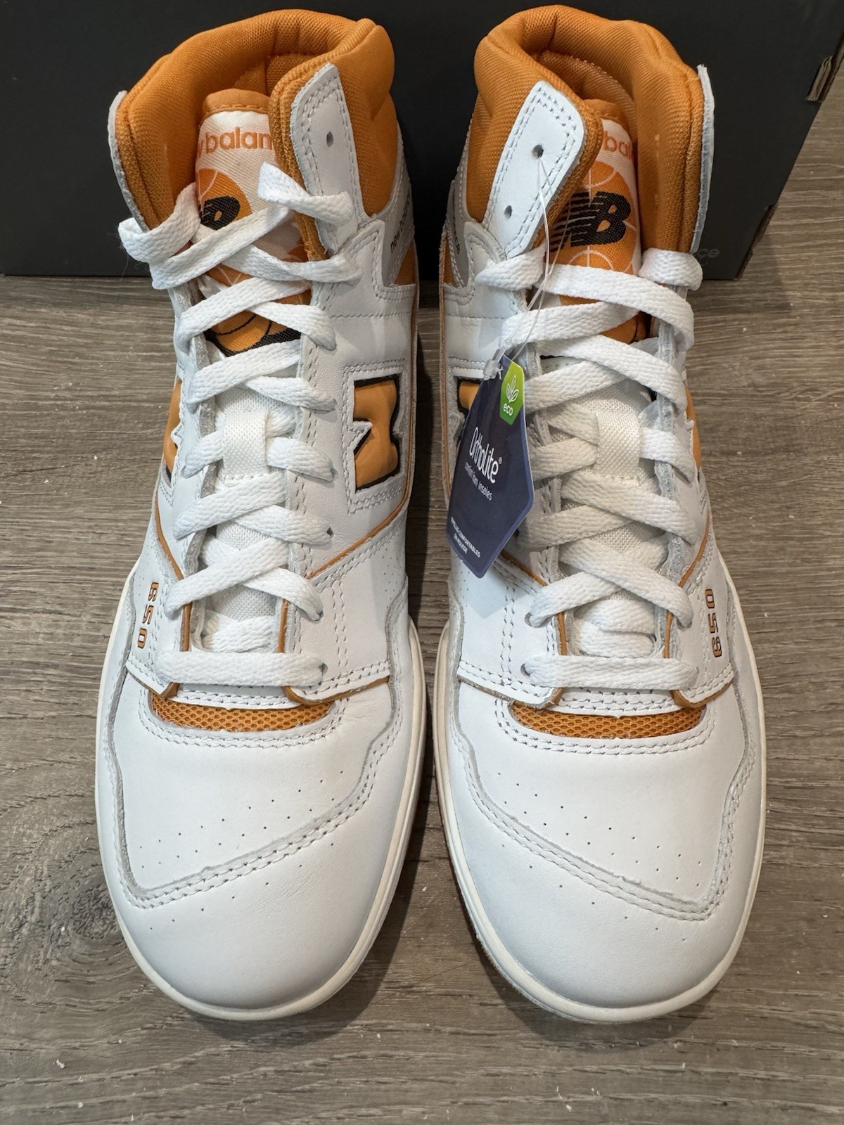 New Balance 650R High Top White Canyon Mens Size 8.5 Brand New