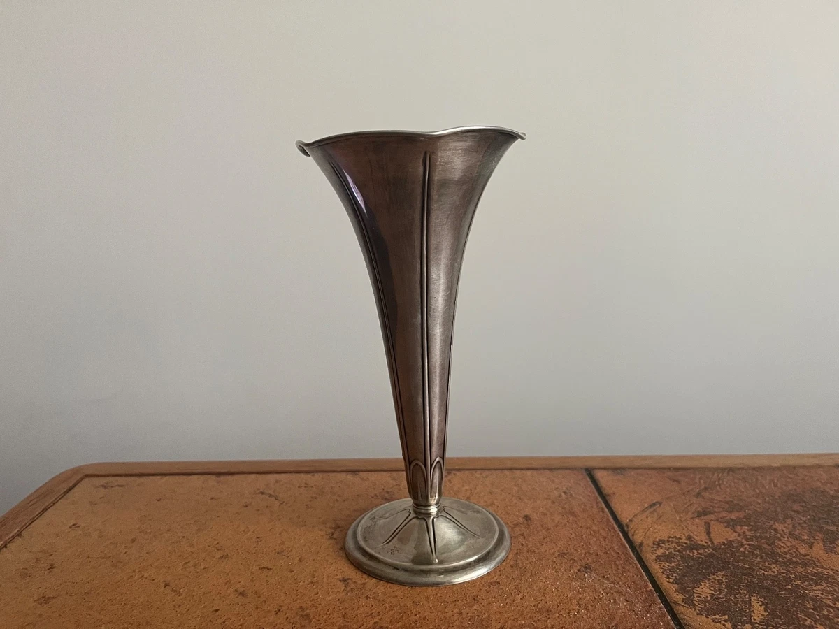 Tiffany & Co. Antique US Sterling Silver Vases & Urns 1900-1940
