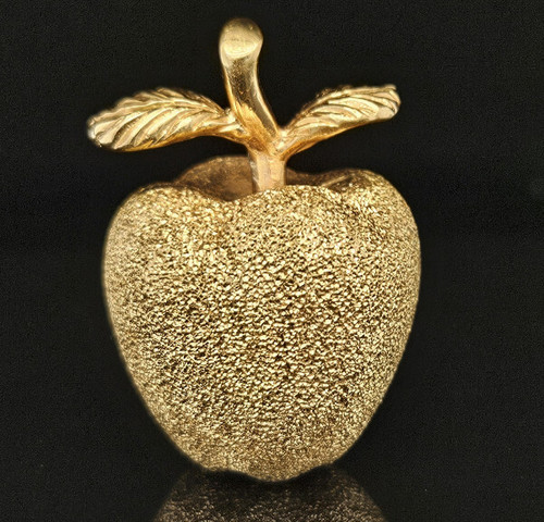 Vintage 14K Gold ~SOLID 3D APPLE ~ Pendant Charm 17grams! Watch Video