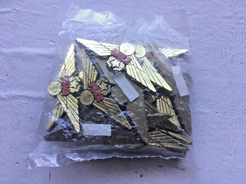 TWA Pilot Wings Pins (unopened package) - Picture 2 of 6