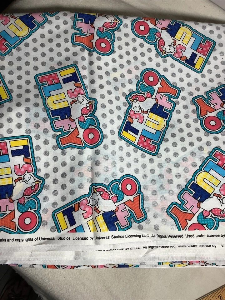 Tela VIP Cranston 44 pulgadas. X 146 pulgadas. Nuevo~ Despicable Me~ It’s So Fluffy~ 4 yardas. Foto 3 de 4