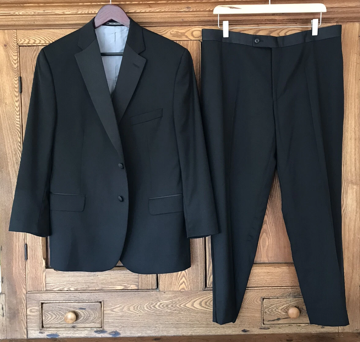 Black Tuxedo, BLACK by Vera Wang Tuxedo