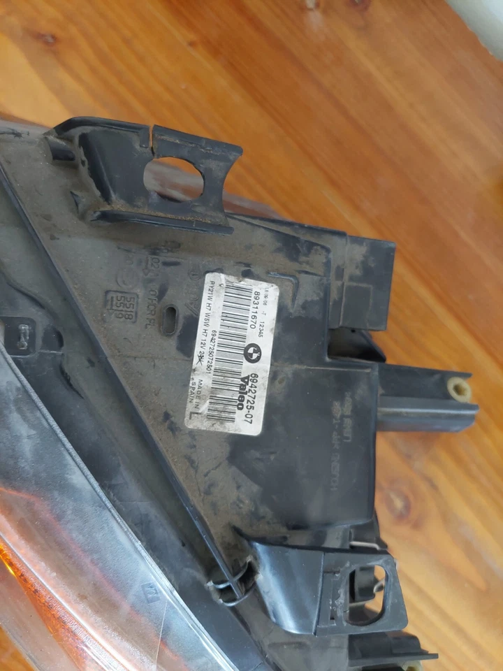 Conjunto de faros - Sedán Valeo 44809 Foto 2 de 4