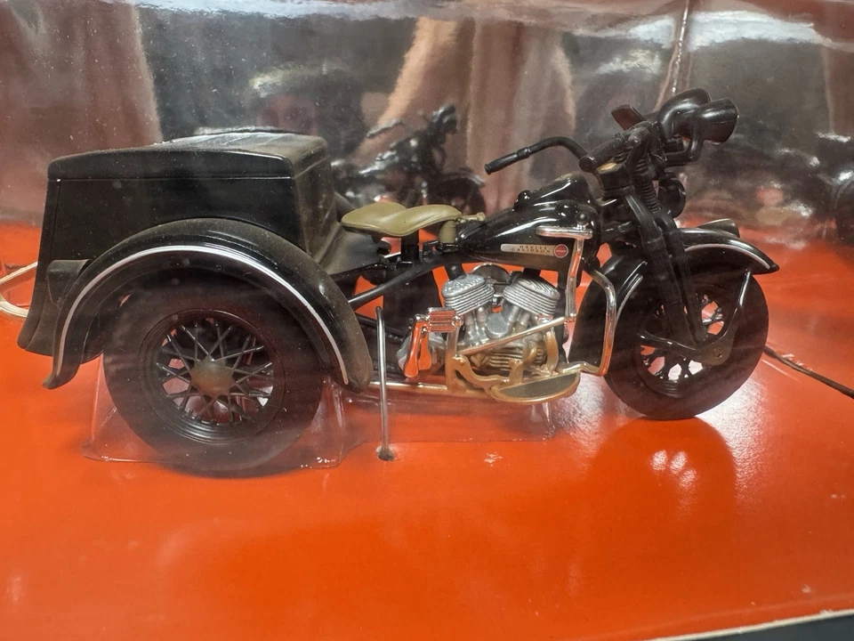 Maisto 1:18 Harley Davidson 1947 Servi-Car Service Car Trike 3 ruedas Minicar Foto 2 de 4