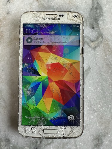 Samsung Galaxy S5 16GB White (Cracked Screen) - Afbeelding 4 van 10