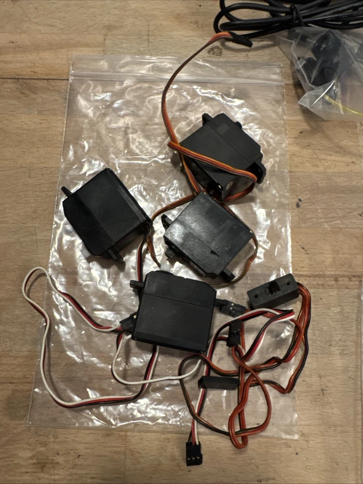 moto rc 1/5 Pezzi Di Ricambio - Immagine 2 di 4