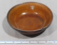 Antique redware dish bowl brown speckled lead glaze early 18th 19th c. reddish